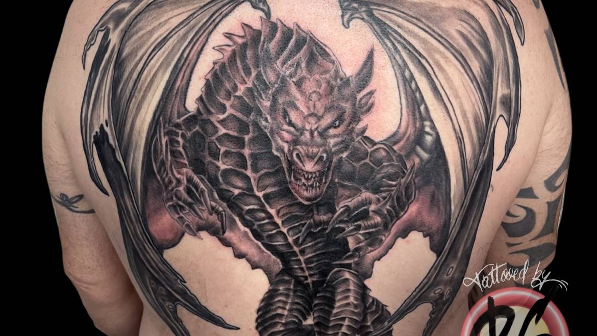 Black and grey dragon